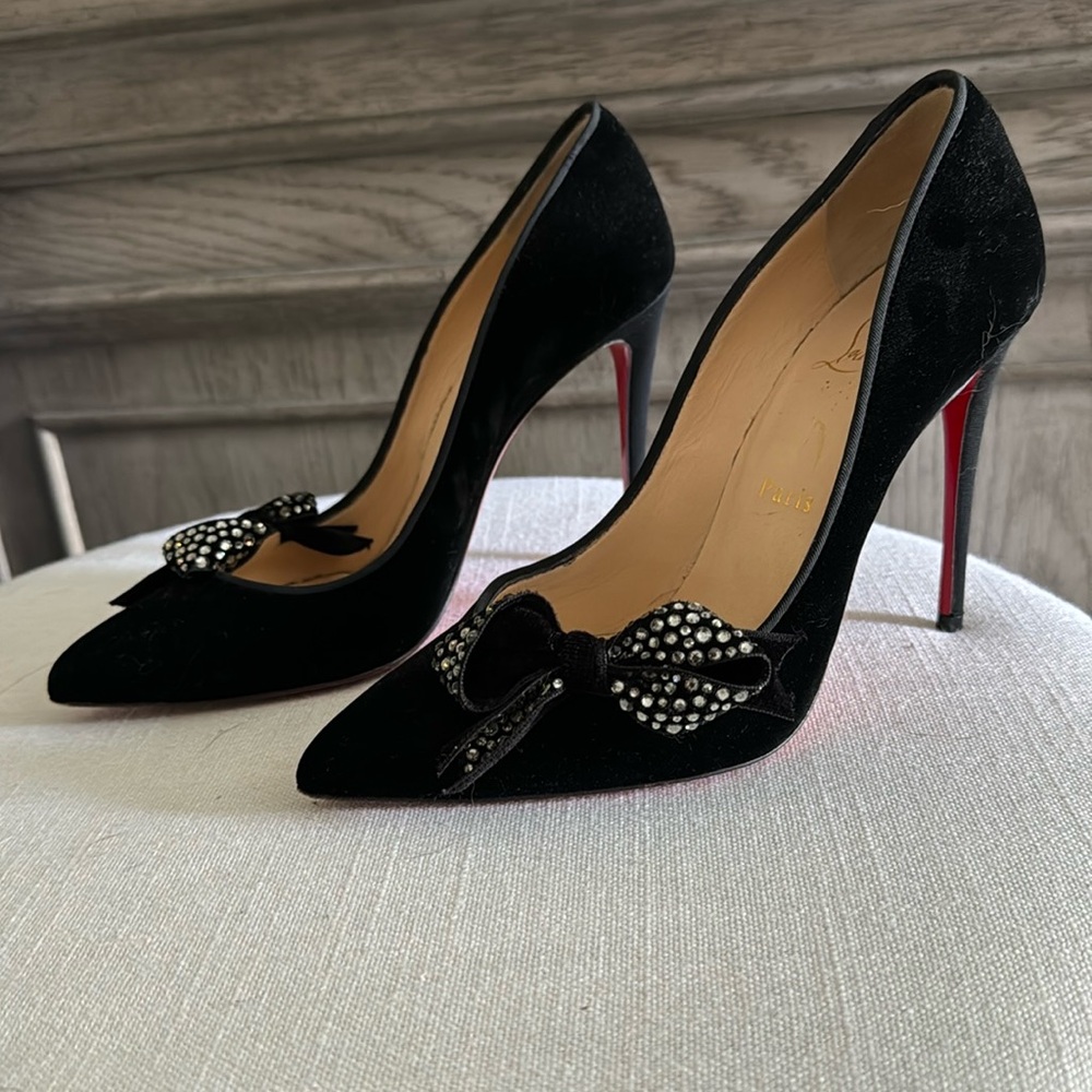 Christian Louboutin velvet pump